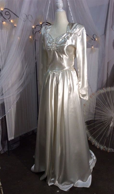 Antique Wedding Gown Bridal Gowns Vintage Antique Dress Vintage