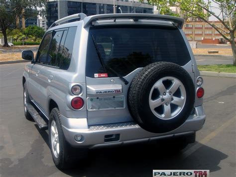 Mitsubishi Pajero Tr4 #0708