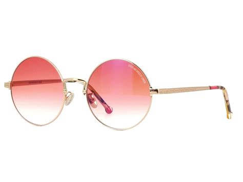 If you want to do frames and eye lenses shopping online then there is