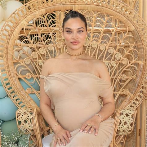Model Shanina Shaik Reveals Sex Of First Baby With Matthew Adesuyan