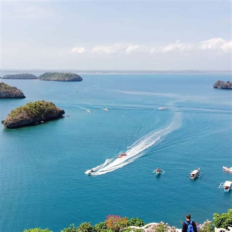 Hundred Islands : r/PhilippinesPics