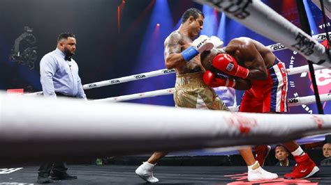 Evander Holyfield Perdió Por Nocaut En El Primer Asalto Frente Al