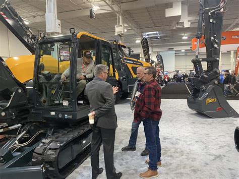 Hyundai Brings Its Latest Excavators And Wheel Loaders To National