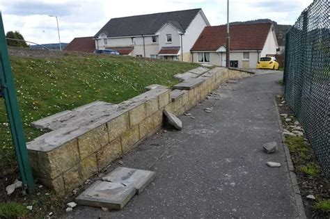 Perthshire Sex Offender Behind Bars After Being Caught With Two Mobile Phones Daily Record