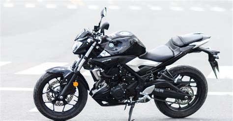 C N C Nh Naked Bike Yamaha Mt C Gi Tri U Ng