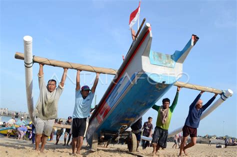 Tangkapan Ikan Menurun Antara Foto