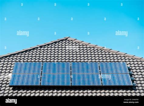 Solar Panel On Australian House Hi Res Stock Photography And Images Alamy