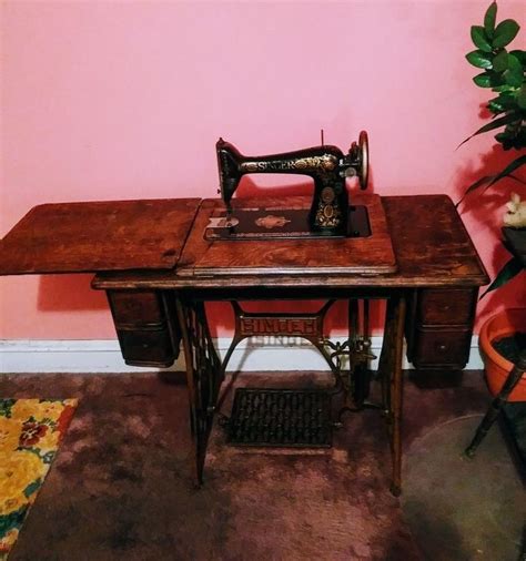 Refurbished Vintage Singer Sewing Machine Hometalk