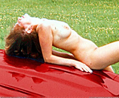 Pic Hot Retro Babe 143429B Retro Babe 127b 800 1