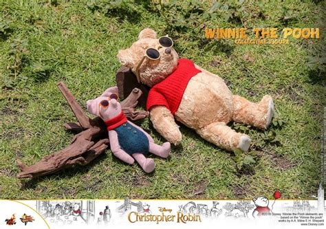 Hot Toys Christopher Robin Winnie The Pooh Piglet Collectible Figures Figures