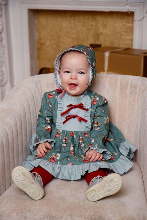 Новогоднее платье на малышку Debesos в интернет магазине anjkids.ru