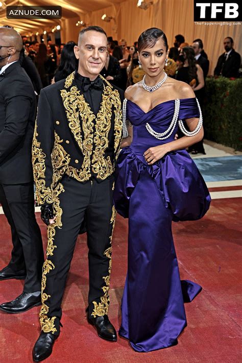 Anitta Sexy Seen Showing Off Her Hot Cleavage At The Met Gala In New York City Aznude