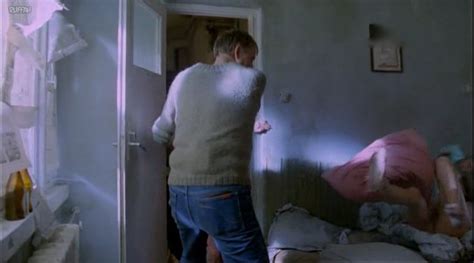 Naked Mariola Kuku A In Przypadek Pekosinskiego