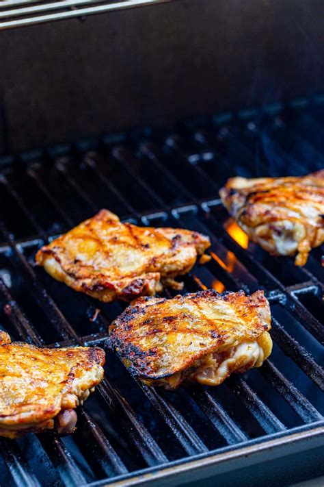grilled bbq chicken thighs  country cook