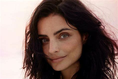 Aislinn Derbez Sorprendi Con Pose Empoderada En Bikini Infobae