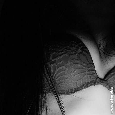 Jeaninpink Nude OnlyFans Leaks Fappening FappeningBook