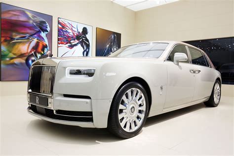 Розовый Роллс Ройс Аниме - 65 фото