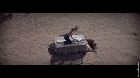 Tove Lo Nude OnlyFans Leaks Fappening Page 9 FappeningBook