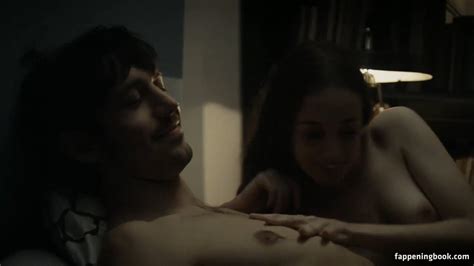 Júlia Molins Nude OnlyFans Leaks Fappening FappeningBook