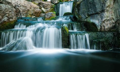 Sonhar Com Cachoeira E Pedras - O que significa Sonhar com Cachoeira segundo a Bíblia?