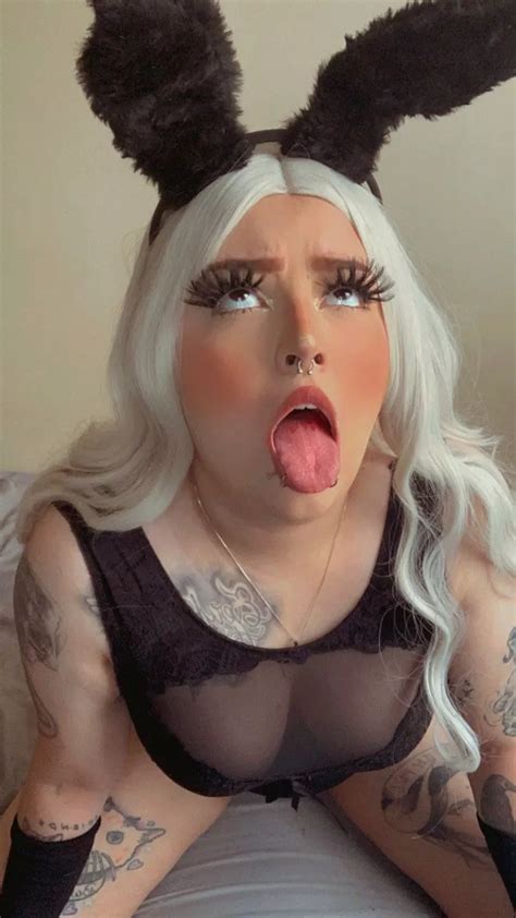 This Bunny Wants Chocolate Nudes MouthWideOpen NUDE PICS ORG