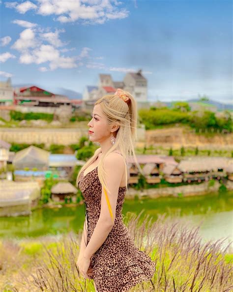 Tuyển Chọn Ảnh Linh Barbie Bikini Dáng Đẹp Trên Mạng Xã Hội