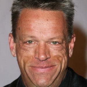 Brian Thompson - Age, Family, Bio | Famous Birthdays