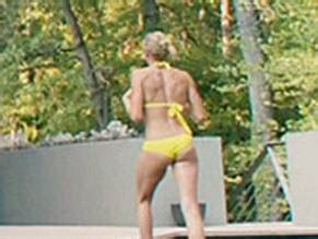 What To Expect When You Re Expecting Nude Scenes Aznude