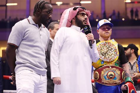 Canelo vs Scull LIVE: Fight updates, results and reaction tonight | The