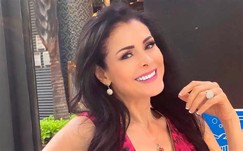 Lourdes Mungu A Presume Su Figura En Bikini De Tiras A Sus A Os Fama