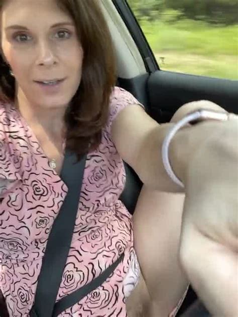 Driving With No Panties On Free Erotic Porn C7 Hotntubes