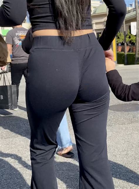 Petite Latina W Incredible Cameltoe Oc Spandex Leggings Yoga Pants Forum