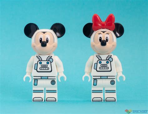 Lego 10774 Mickey Mouse And Minnie Mouses Space Rocket Review Brickset