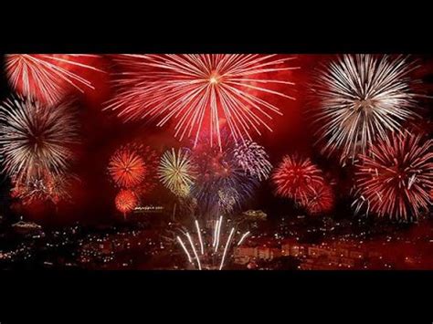 New Year Fireworks In Funchal Madeira Youtube