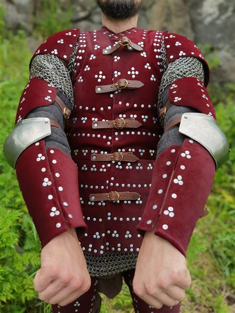 Brigant set of arms and legs