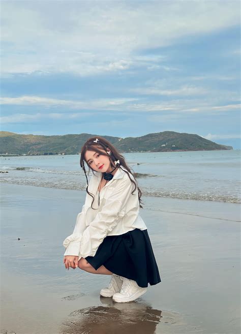 Hot girl ảnh thẻ nổi đình đám 10 năm trước giờ ra sao Báo Tri thức và Cuộc sống TIN TỨC