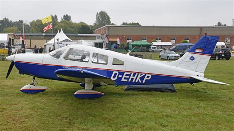 PA-28 D-EHKP SCH 2017 PL DSC_2609 | Paul Lammens | Flickr