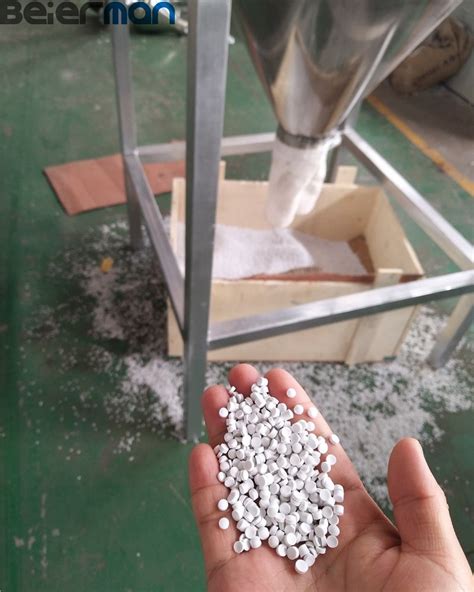 Factory Price Plastic Recycling Pellets Extruder Machine Twin Screw Granulator Pvc Granules Hot