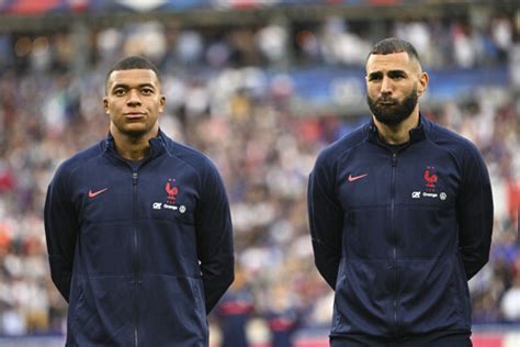 Photo Kylian Mbappe France Karim Benzema France Lors Du Match