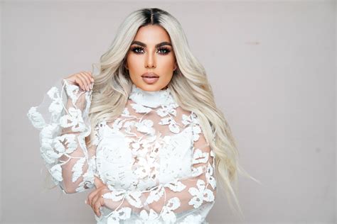 Afghanistan: Harrowing escape from Kabul revealed by singer Aryana