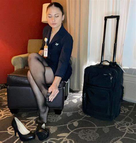 Flight Attendant Hot Flight Girls Sensible Shoes Feminine Skirt Golden Dress Pantyhose