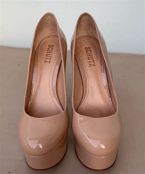 Scarpin Meia Pata Verniz Nude Schutz Sapato Feminino Schutz Usado 37265373 Enjoei