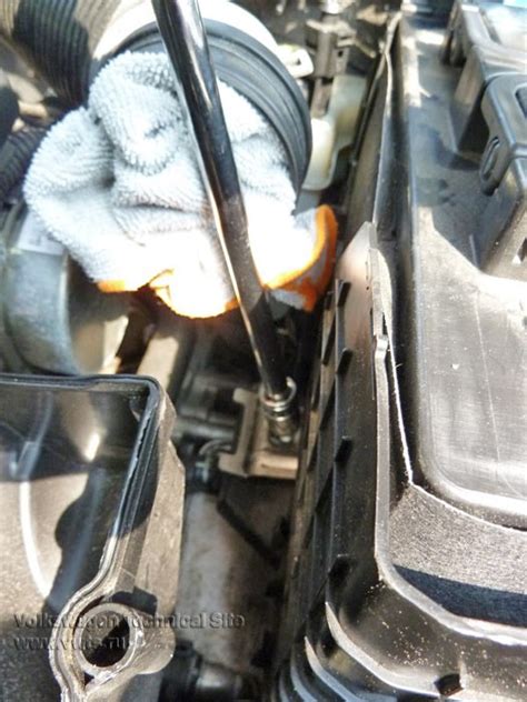 Замена масла в АКПП 02E типа DSG