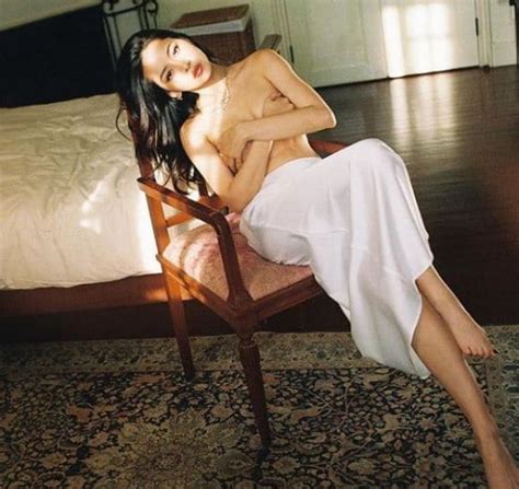 Sau Tr N Kh U Chi N Ng M V I Gil L Chi Pu Tung Nh B N Nude G I C M