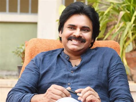 Pawan Kalyan Remuneration For Vinodhaya Satham Remake Entrendz