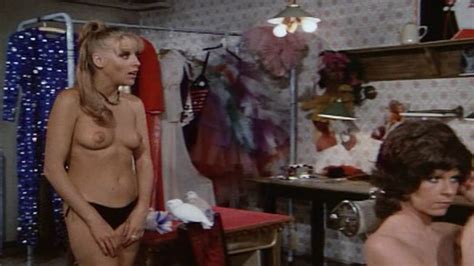 Naked Isa Brandt In Der Ostfriesen Report