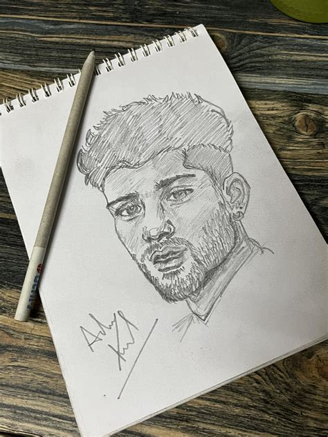 Tried a sketch for the comeback! Think i did pretty good.. : r/zayn