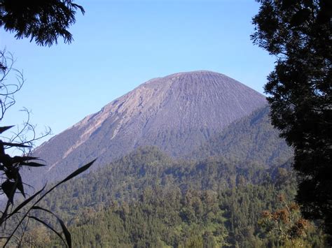 Semeru Package, Mount Semeru