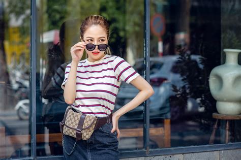 Bất ngờ với hình ảnh sành điệu của hot girl World Cup Trâm Anh Saostar vn