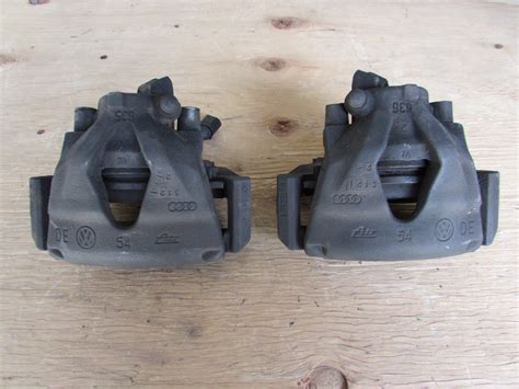 Audi TT MK1 8N Front Brake Calipers W Carrier Brackets Pair Hermes